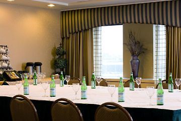 Doubletree Suites By Hilton Boston - Cambridge Dış mekan fotoğraf